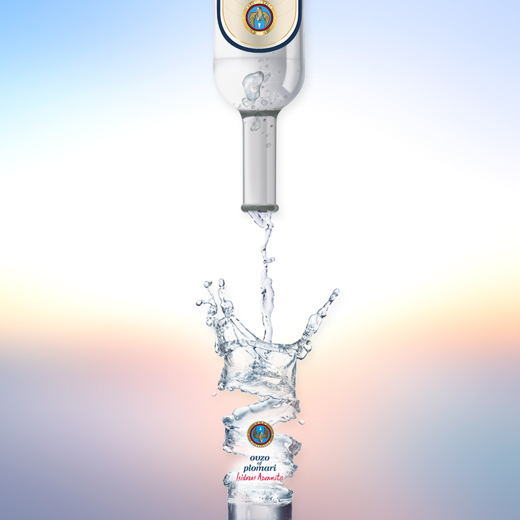 イシドロス・アルヴァニテイス  ウゾ・オブ・プロマリ ISIDOROS ARVANITIS  OUZO OF PLOMARI (700ml)